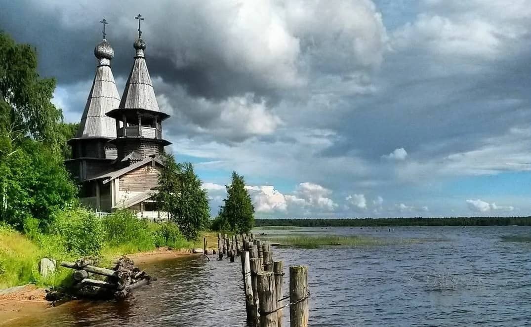 Свете село. Деревня Челмужи Карелия. Богоявленская Церковь Челмужи. Челмужи Медвежьегорский район. Погост Челмужи.